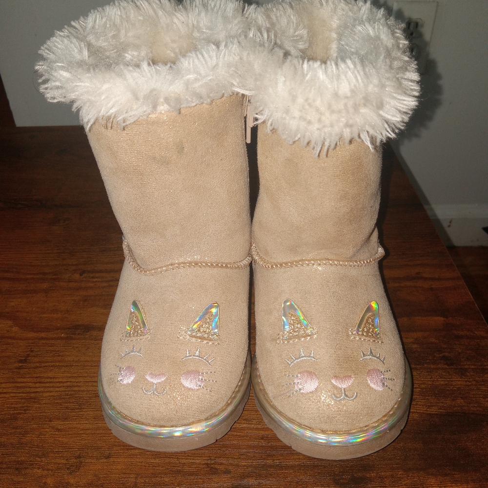 Adorable Tan Kids Boots with Cat Design